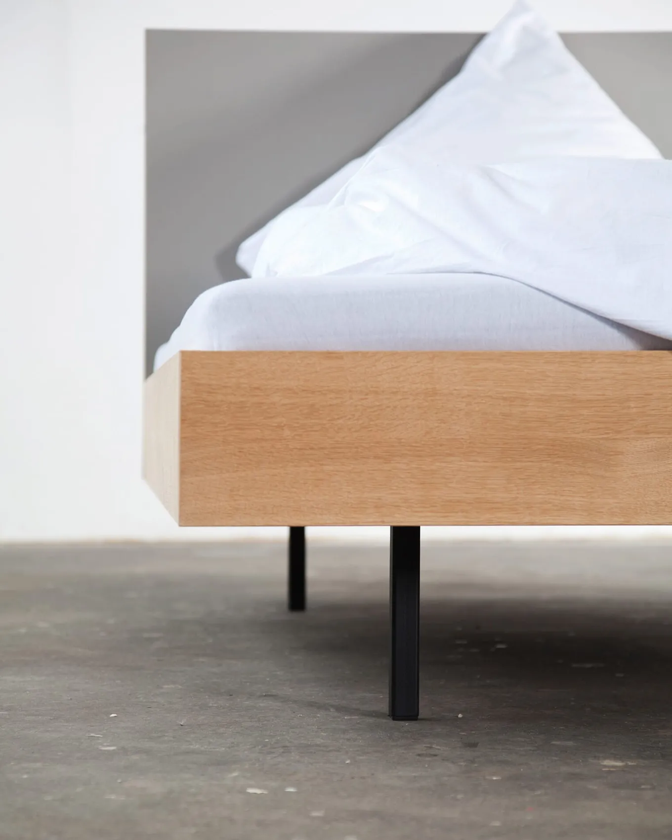 Bett Unidorm Grau