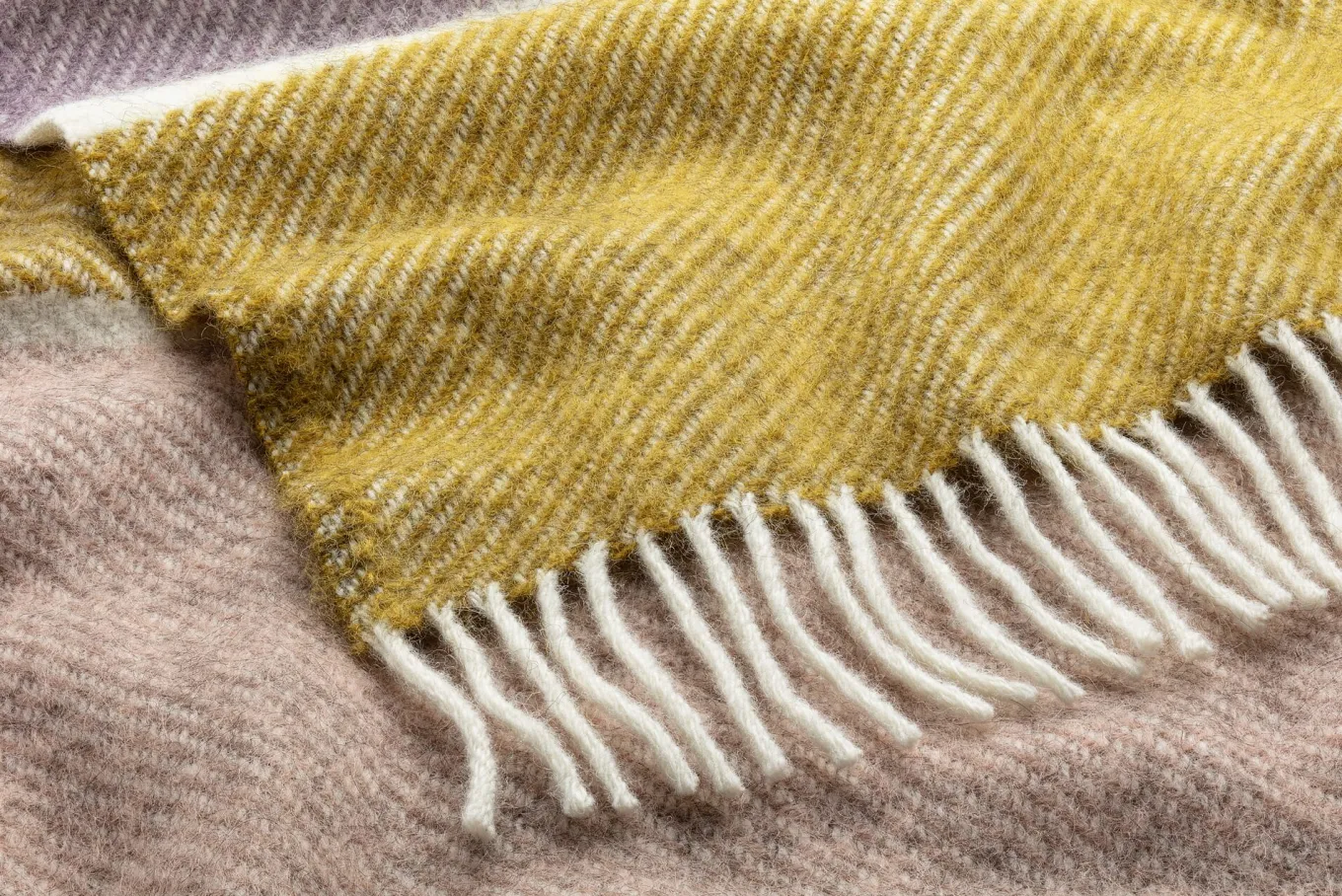 Decke Gotland Stripe