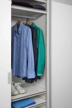 Fachboden zu Schrank P100