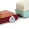 Holzauto mit Wohnwagen
