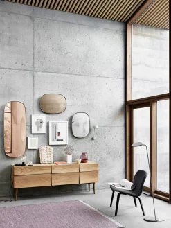 Sideboard Reflect